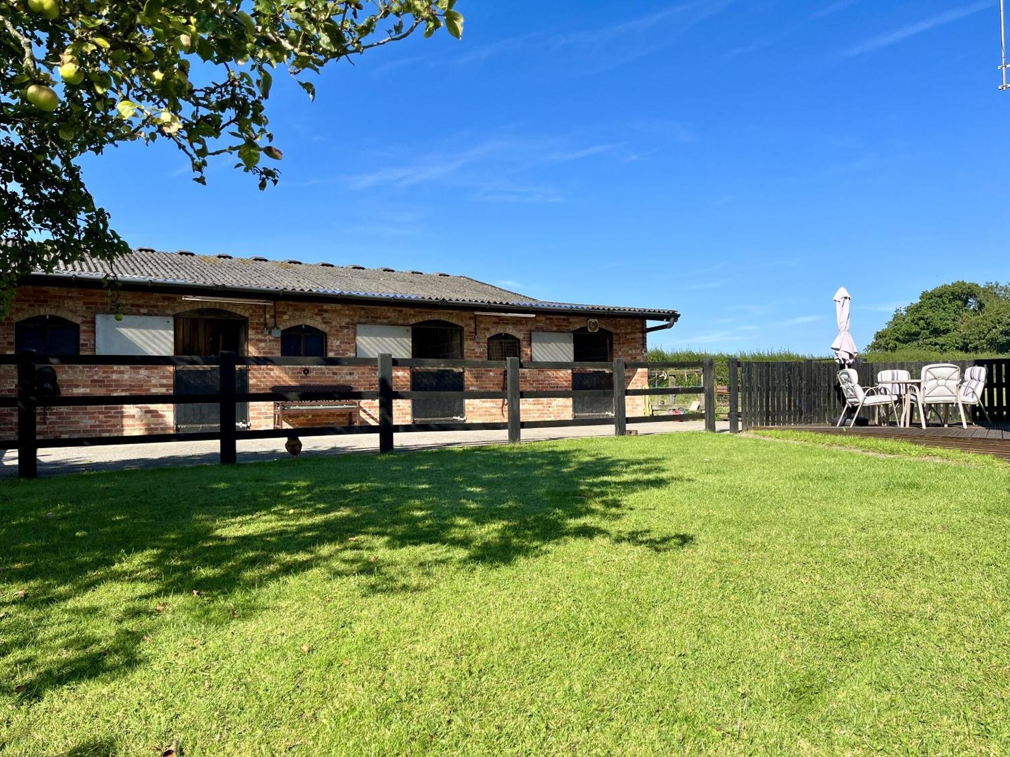 Priors Oak - A Cosy Studio With Countryside Views In Dorset Stalbridge Eksteriør billede