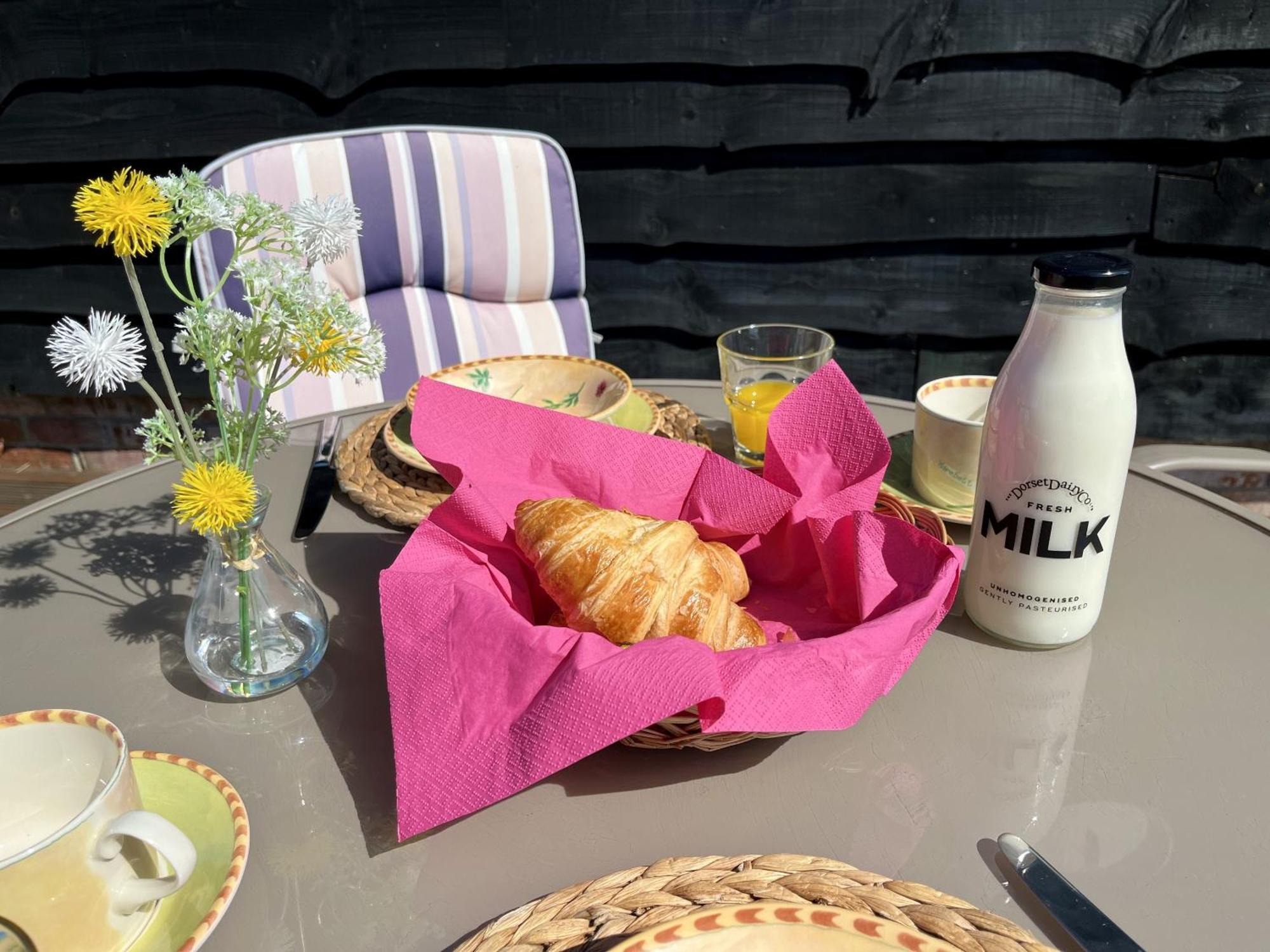 Priors Oak - A Cosy Studio With Countryside Views In Dorset Stalbridge Eksteriør billede