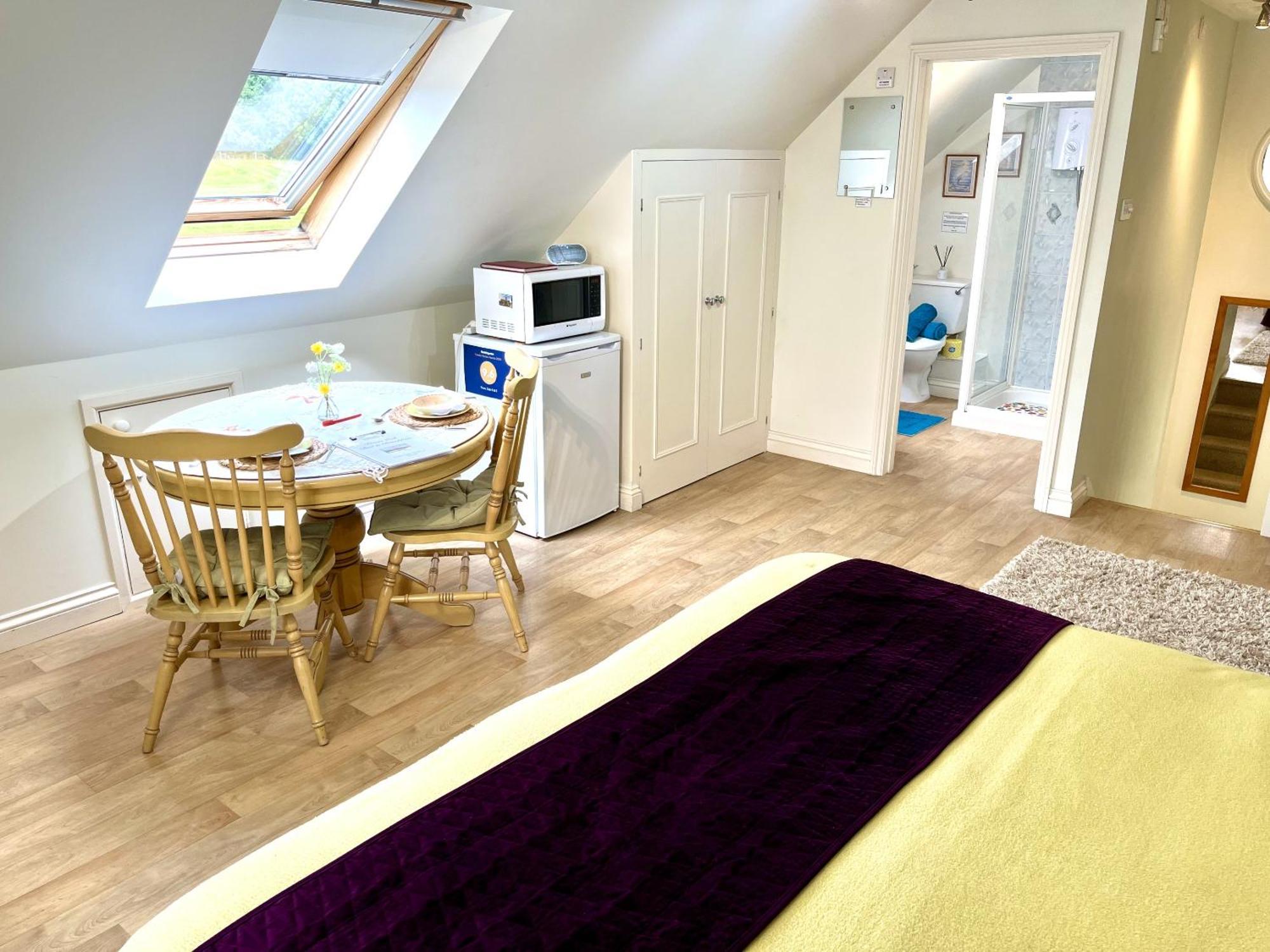 Priors Oak - A Cosy Studio With Countryside Views In Dorset Stalbridge Eksteriør billede